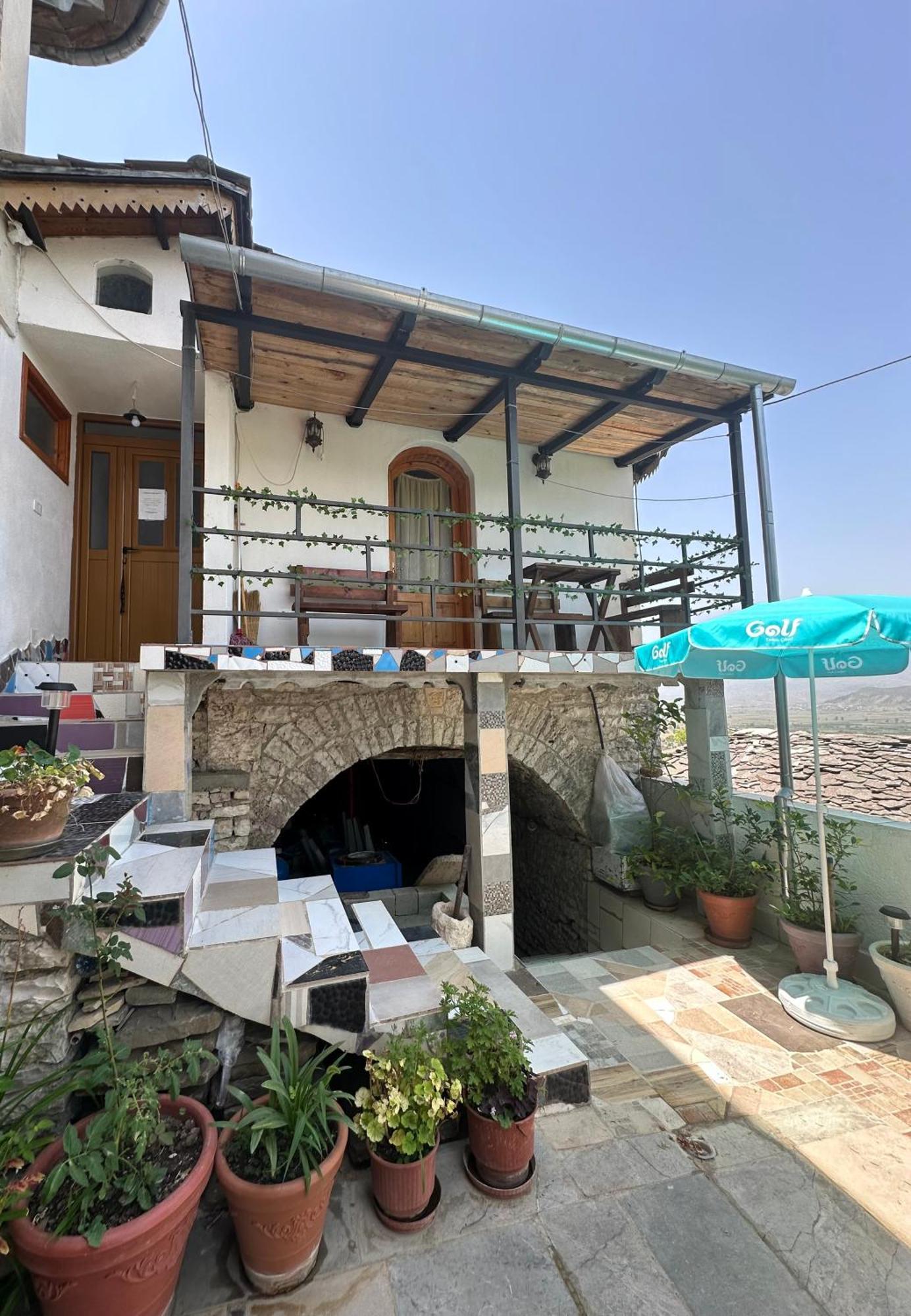Villa Zeko Gjirokastër Extérieur photo