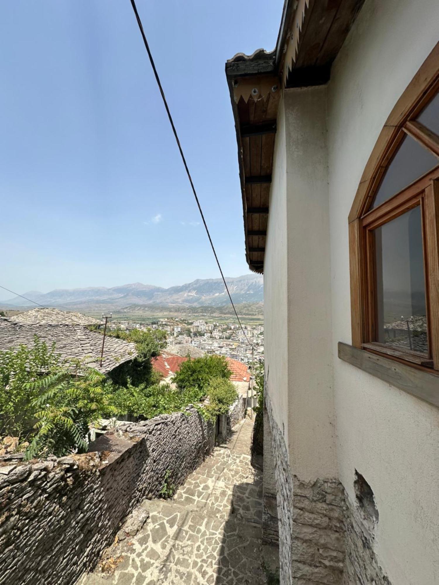Villa Zeko Gjirokastër Extérieur photo