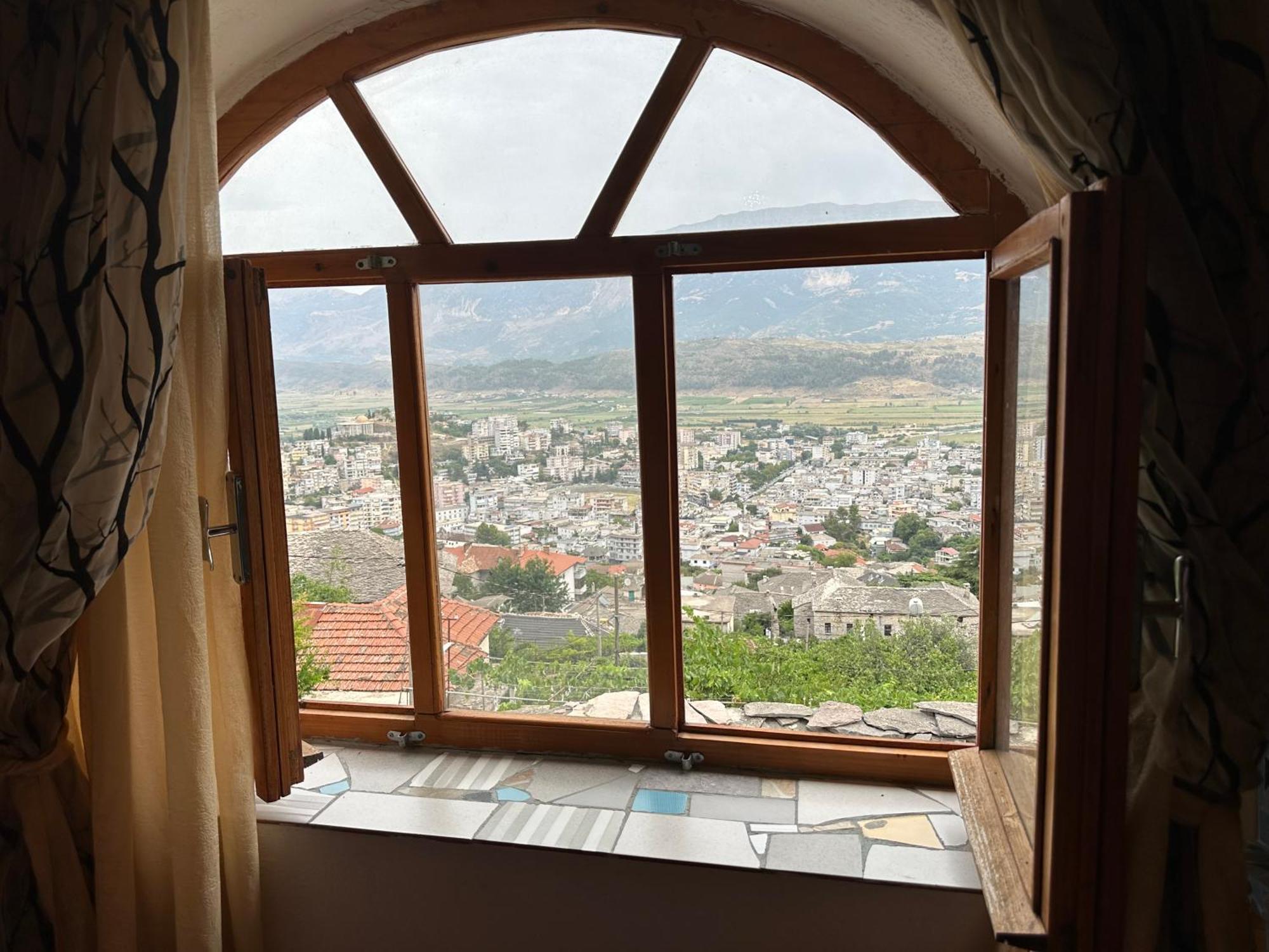 Villa Zeko Gjirokastër Extérieur photo