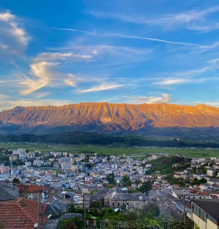 Villa Zeko Gjirokastër Extérieur photo