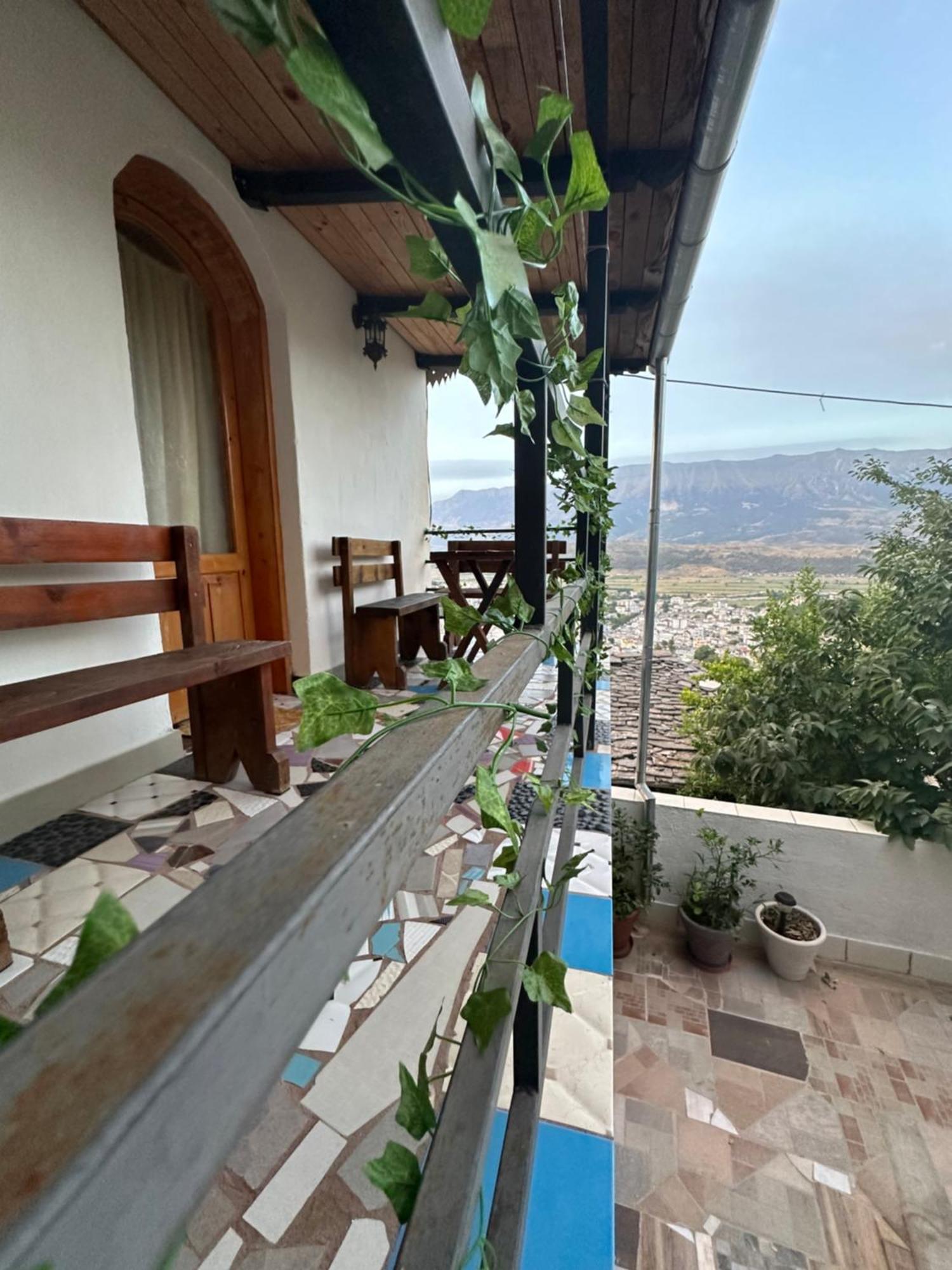 Villa Zeko Gjirokastër Extérieur photo